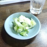 かとりや 溝の口店 - お通し。外席は無料だった。