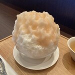 和菓子菓寮ocobo - 同行者は桃ミルク。