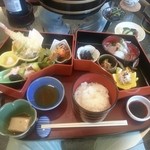 日本料理 翠徳亭 宝塚店 - やまぶき弁当