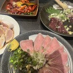 動物園通り もつ肉店 - 