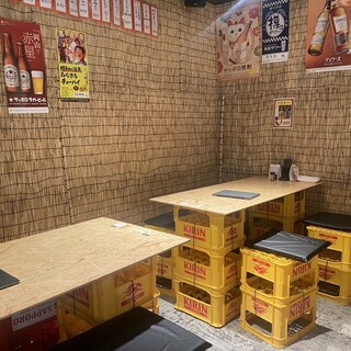 仕事帰りの1杯や親しい方との飲み会に◎の昭和レトロな空間