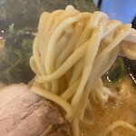 誠家 - 麺アップ