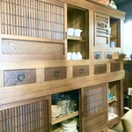 手挽きそば庵 さくら井 - 店内の調度品のセンスが素晴らしい