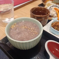 ヒル薬膳粥・ヨル貝料理カイノクチ - 