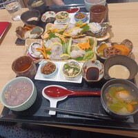 ヒル薬膳粥・ヨル貝料理カイノクチ - 