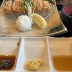 ３びきのこぶた - 