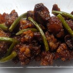 日本一 - 料理写真:レバースタミナ揚げ373（238/100g）