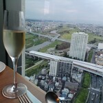 ザ・サーティース ダイニング バー - 