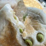 コムギ - 枝豆おやきは枝豆ゴロゴロです！