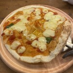 オリーブの丘 - マルゲリータピッツァ