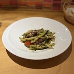 アドゥエパッシ - ホタルイカとジェノベーゼのトロフィエ