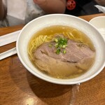 貝と地鶏だしのらぁ麺 ちょろ - 