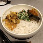 スパイスアンドカレー黄金の風 - 