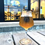 The Villa & Barrel Lounge - 