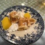 ペンション お山のえんどう - 2泊目のデザート（カリっフワっ、の自家製ワッフル）