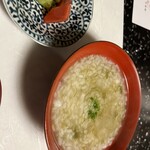 万助楼 - もずくの雑炊　刻みアオリイカ入り