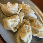 ブッチャー・リパブリック 横浜赤レンガ シカゴピザ＆ビア - 