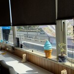 eleven marine cafe - 