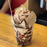 eleven marine cafe - 