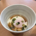 宮川本廛 - 本日の小鉢は温泉たまご