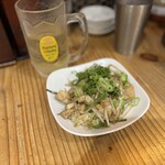 ふくやラーメン工房 - 日田ホルモン炒め 450円＆角ハイ