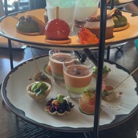 DINING & BAR TABLE 9 TOKYO - 