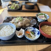 ダイナミックキッチン＆バー 響  西新宿野村ビル店 - 