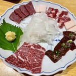 Tengoku Ⅱ Nishiginza Street - 馬刺の五種盛り合わせ(特上、レバー、アバラ、タテガミ、心臓)