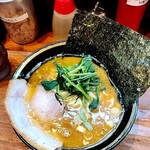 ラーメン 末廣家 - ラーメン波