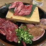 焼肉ホルモン酒場 たかちゃん - 