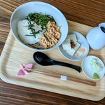 手打ち蕎麦 鶴 - 納豆とろろそば
