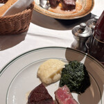 ウルフギャング・ステーキハウス 丸の内店 - 