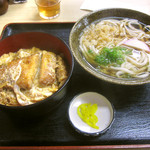 そば処平原 - 「カツ丼とうどんのセット」　６００円