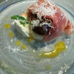 La Brianza - ブラータチーズのサラダ仕立て