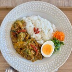Pom cafe - 薬膳カレー