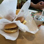 モスバーガー - 