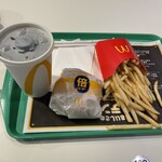 マクドナルド ２号線大久保店 - 