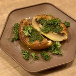 ワイン÷炭火焼き酒場cacco - ジャンボマッシュルーム