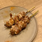 ワイン÷炭火焼き酒場cacco - かしわ