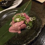 創作居酒家 NoBuSHo - レアとろ鶏の白レバー