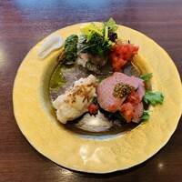 トラットリア イル レガーロ - 前菜3種盛り980円