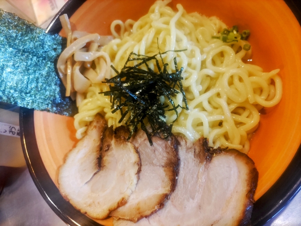 写真 : 油や鹿鳴 （ABURAYA ROCK MAY） - 二子新地/油そば・まぜそば