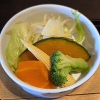 御影蔵 丸ビル - 蒸し野菜　胡麻ドレッシングで