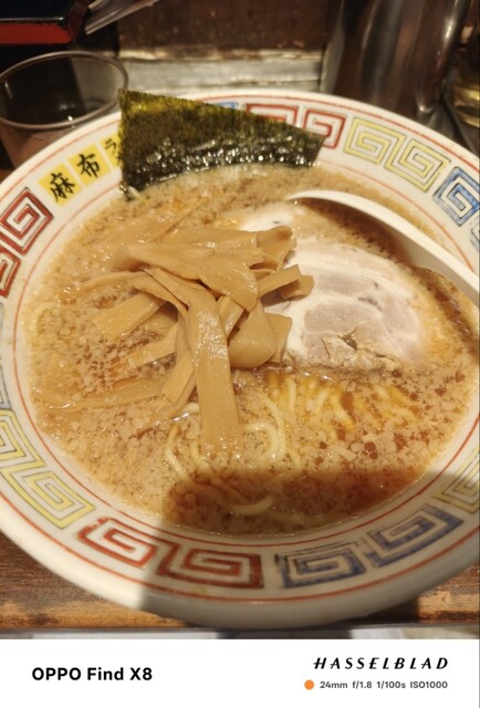 麻布ラーメン 麻布十番店>