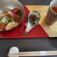 生簀割烹　海幸 - 