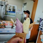 徳山牧場 アイス工房 - 