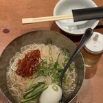 炭火焼肉　仁 - 冷麺 980円。