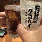 炭火焼肉　仁 - タコハイ（濃いめ）680円、コーラ 350円。