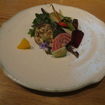 ラ・ボンヌターブル - 畠の味がするサラダ2
