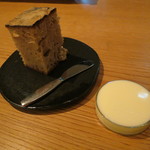 ラ・ボンヌターブル - 大阪のル・シュクレクールのパンとカルピス・バター